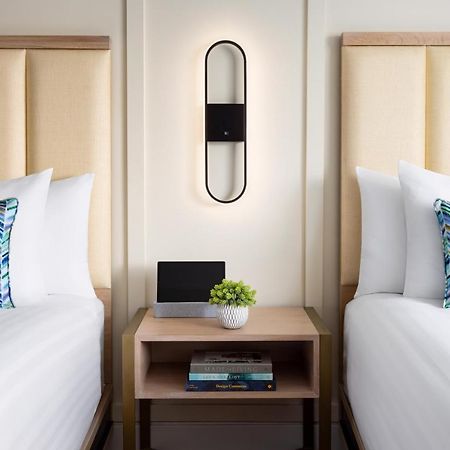 The Anza-A Calabasas Hotel Екстериор снимка