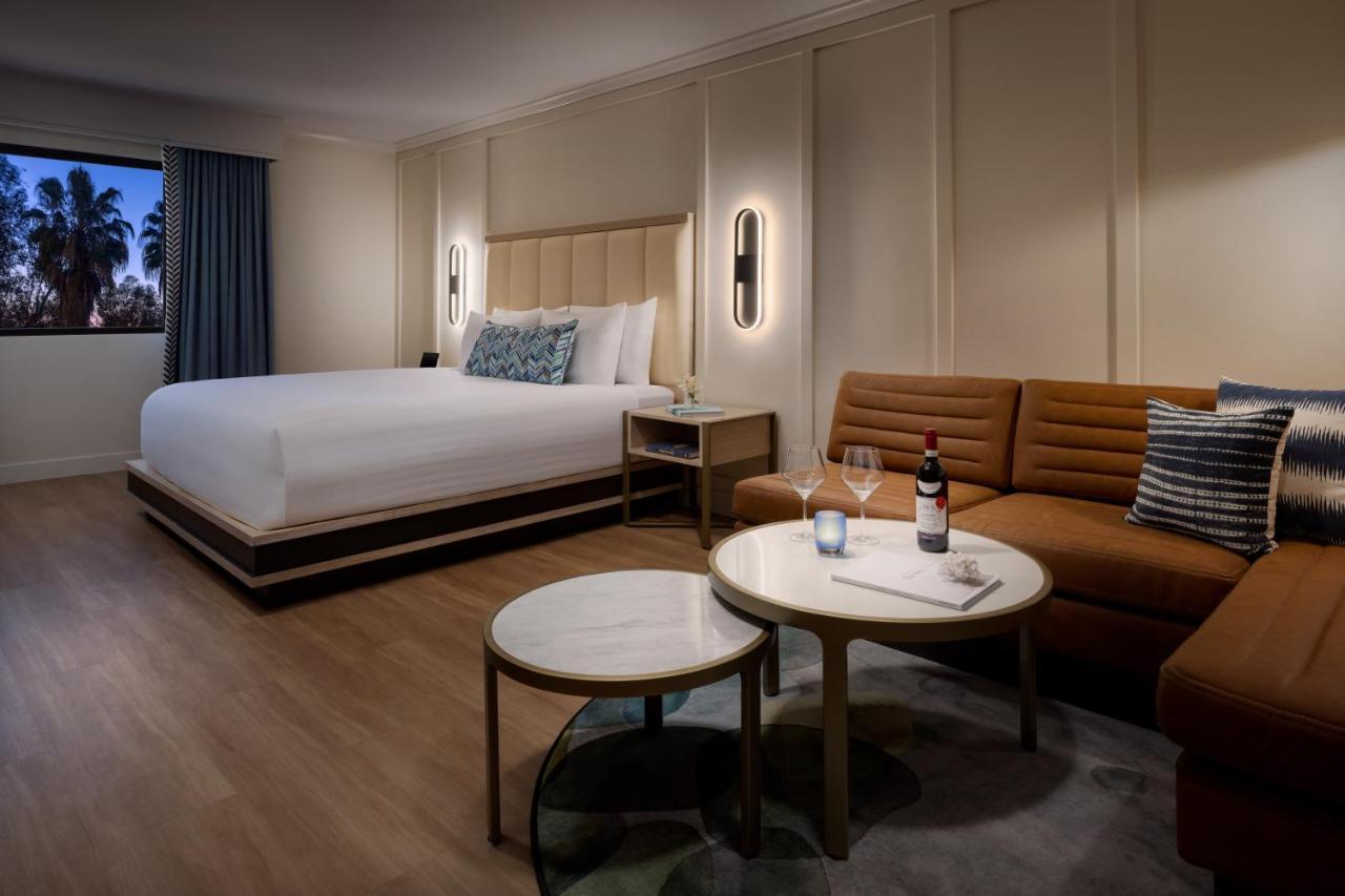 The Anza-A Calabasas Hotel Екстериор снимка
