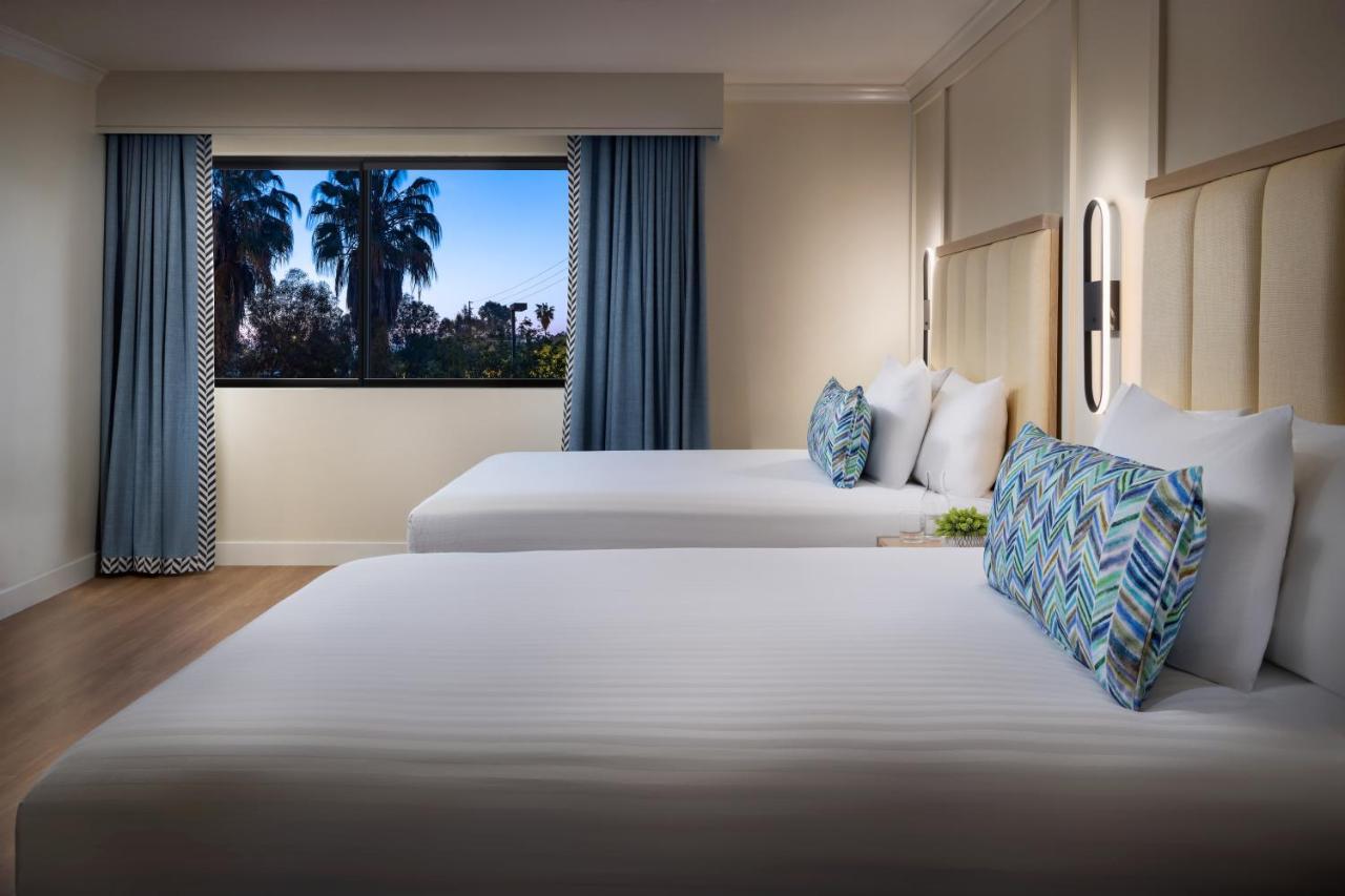 The Anza-A Calabasas Hotel Екстериор снимка